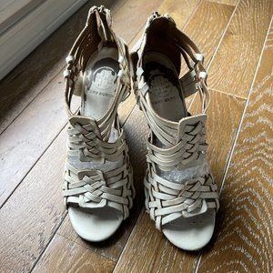 Women's Shoes Tory Burch‎ Wedge Off-White 7M Reg $99